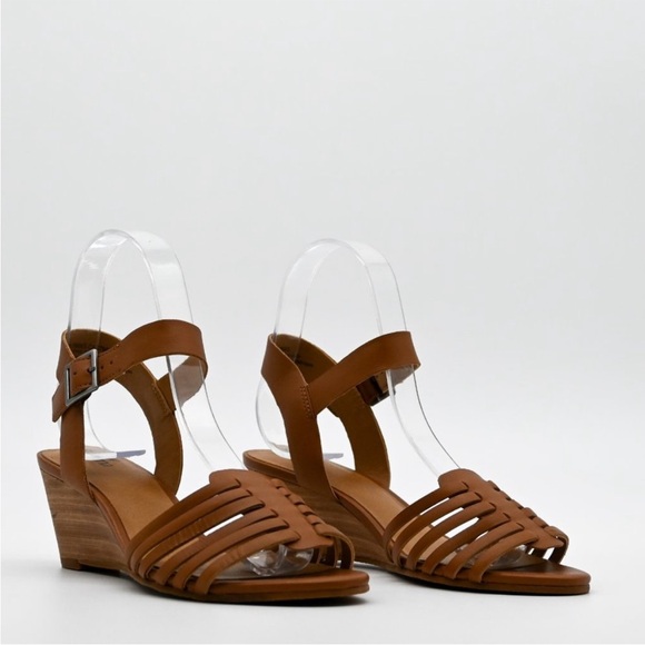 SUSINA Terra Wedge Sandal Cognac Quarter Strap - Picture 1 of 6